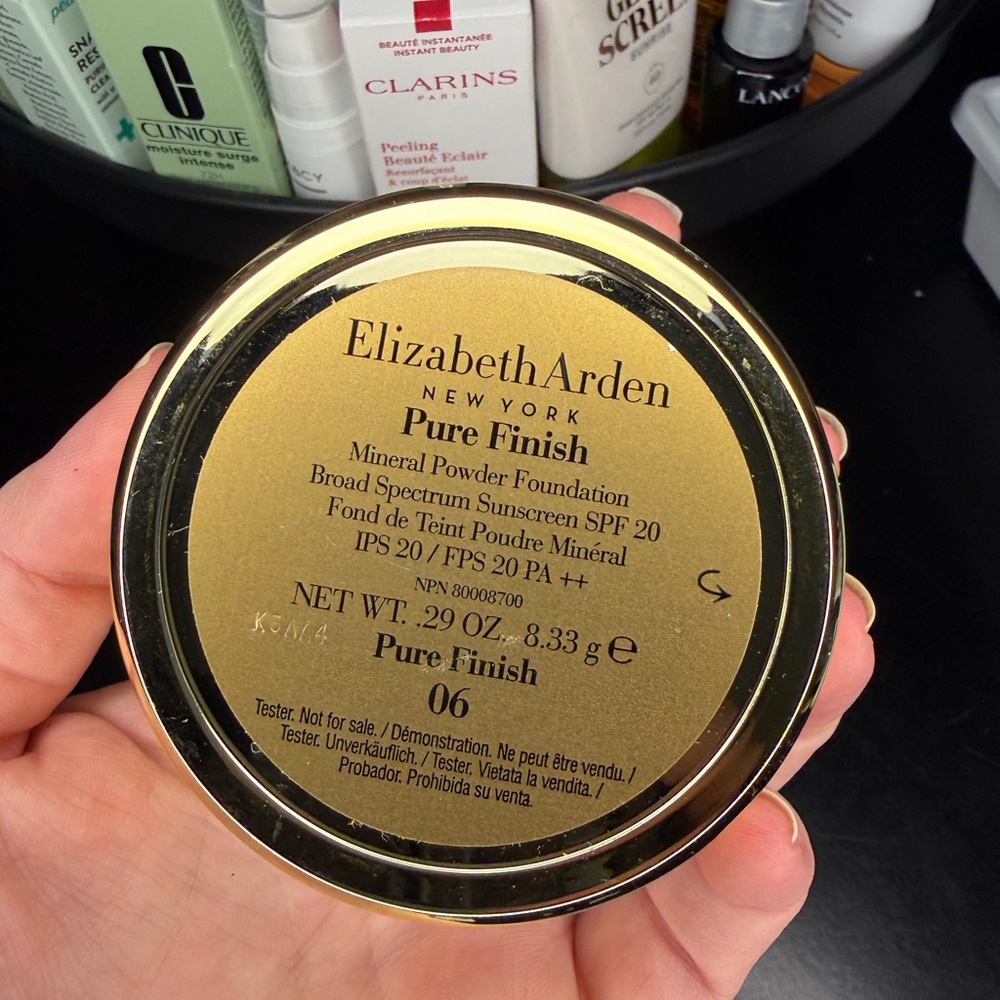 Elizabeth Arden Pure Finish Mineral Powder
